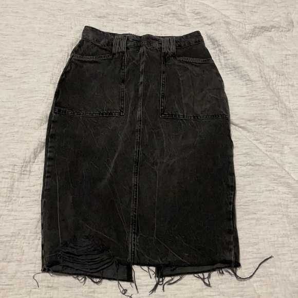 Free People Dresses & Skirts - FREE PEOPLE We the Free Womens Black Distressed Below The Knee A-Line Skirt